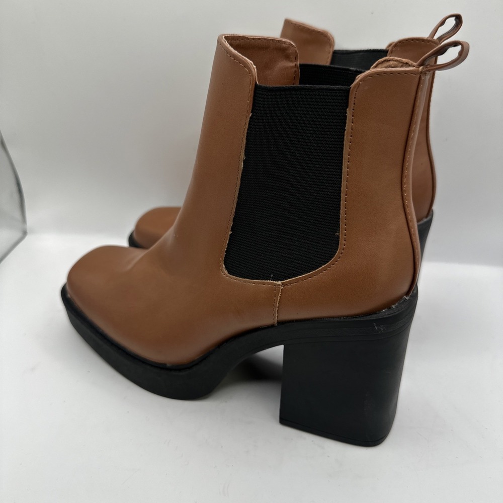 NWT MIA Burnap Heeled Chelsea Ankle Y2K Platform Boot Cognac Brown Leather 6.5 - Picture 4 of 8